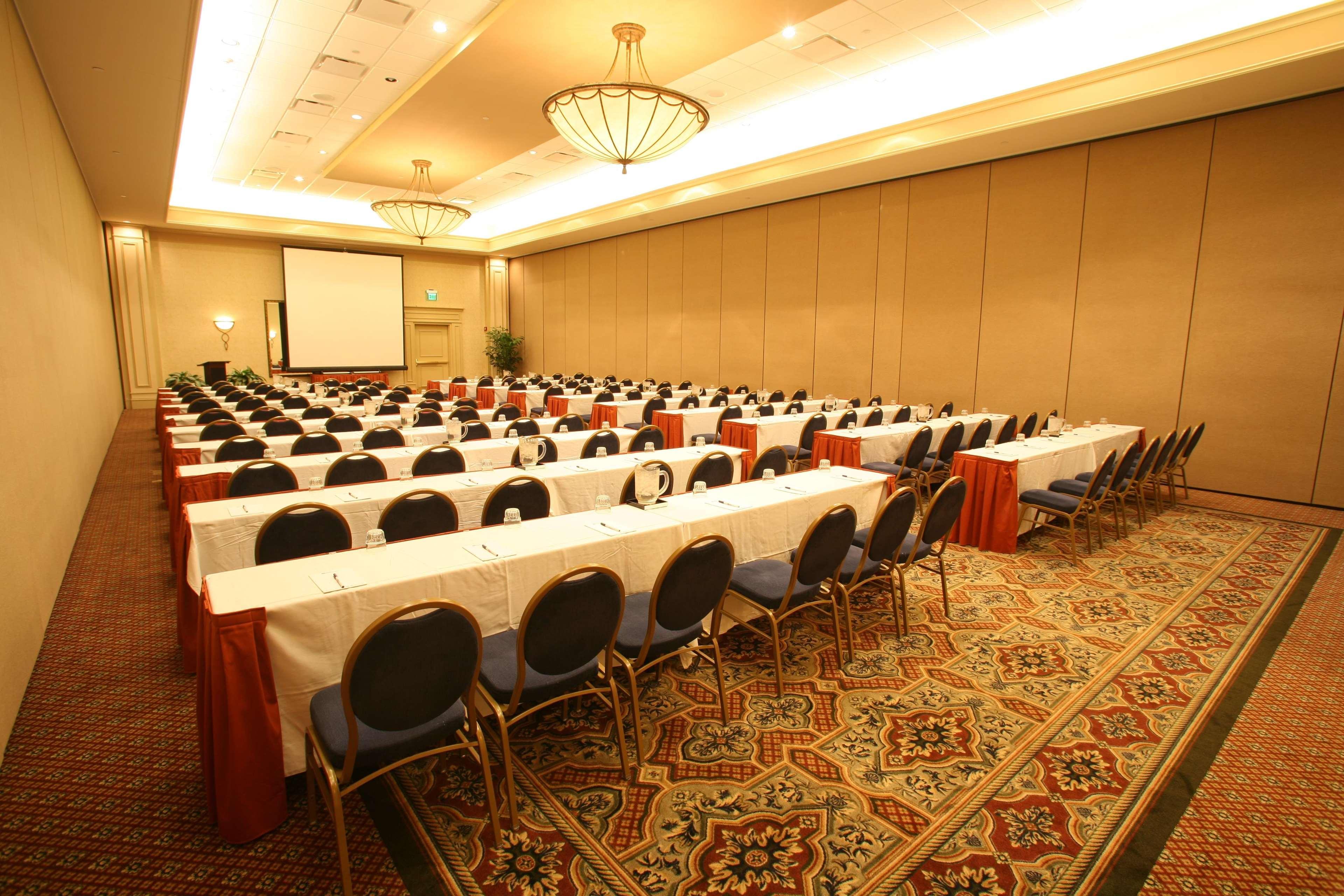 Hilton Garden Inn Suffolk Riverfront Esterno foto