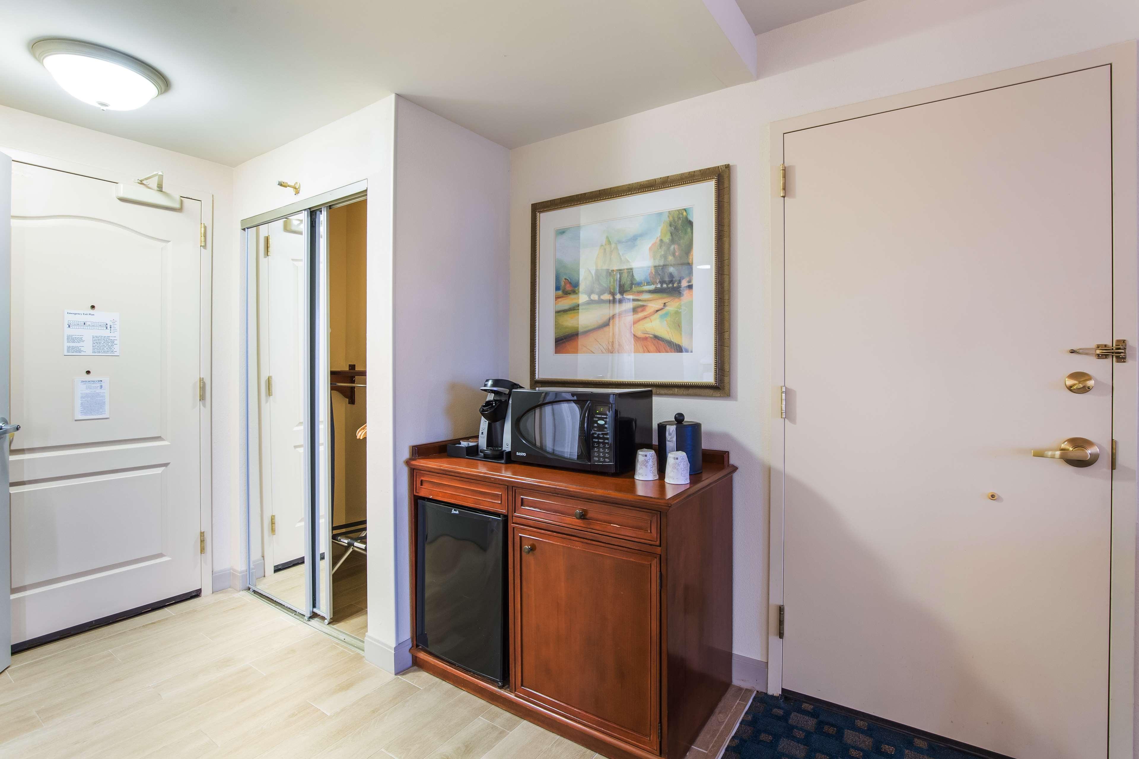 Hilton Garden Inn Suffolk Riverfront Esterno foto