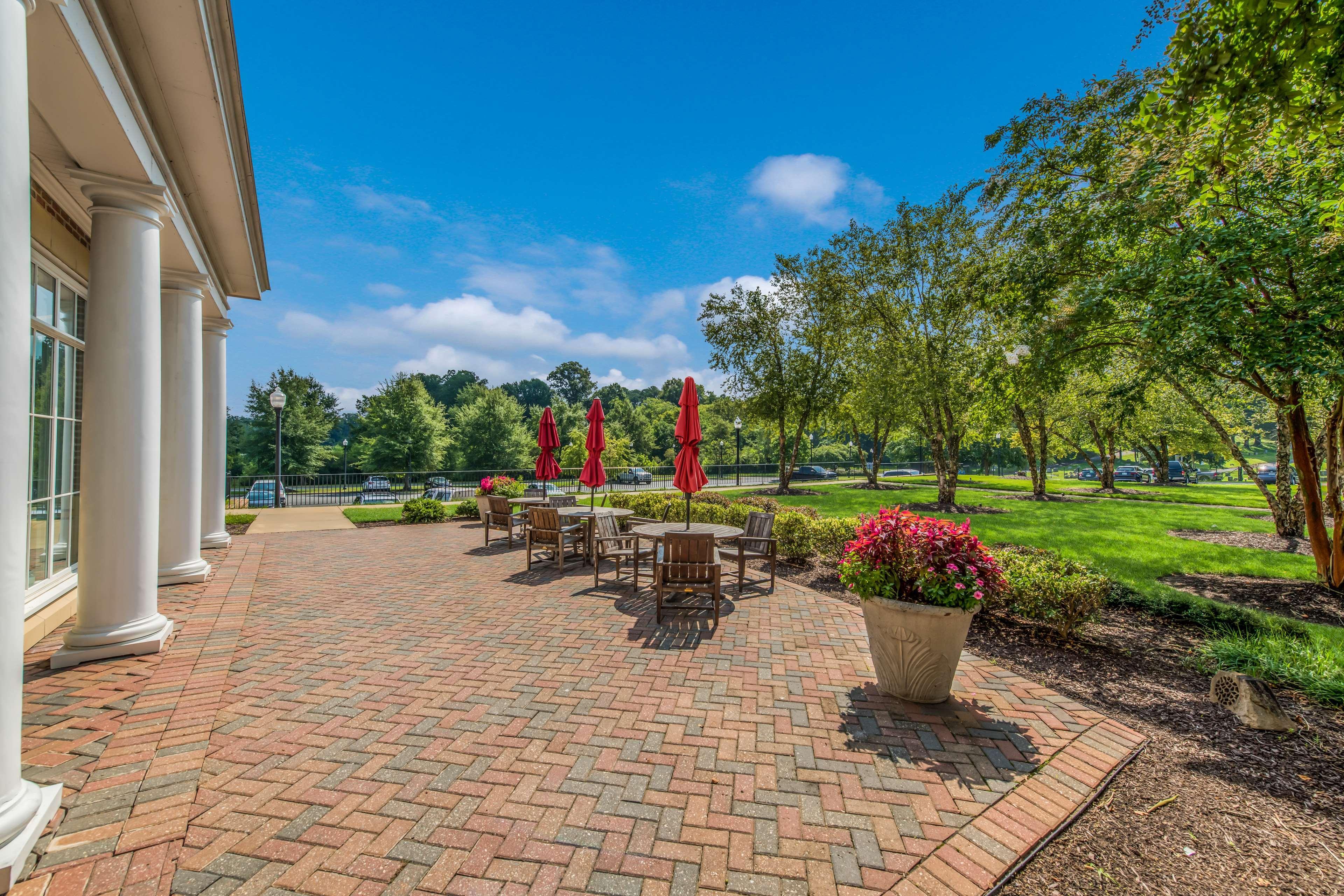 Hilton Garden Inn Suffolk Riverfront Esterno foto