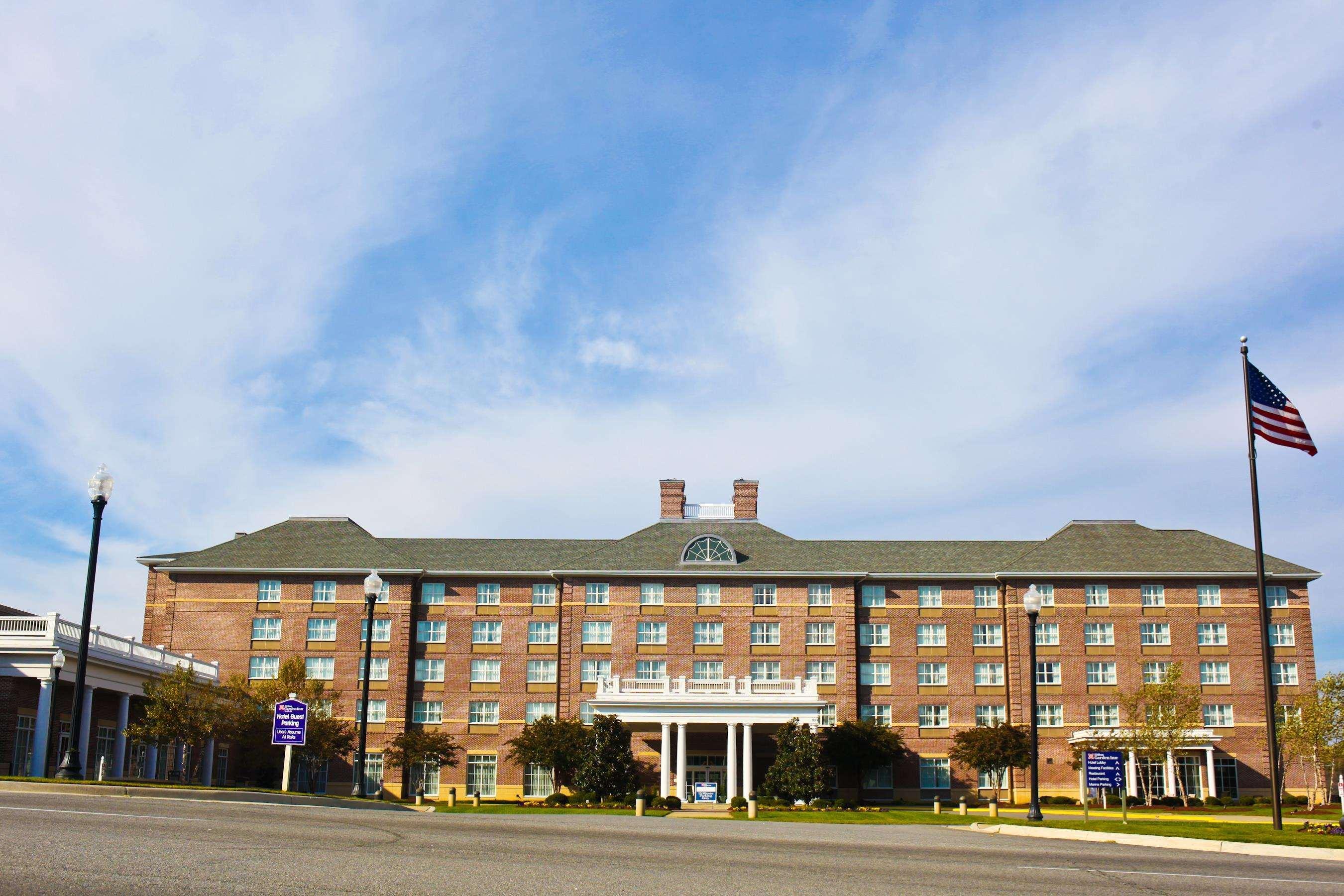 Hilton Garden Inn Suffolk Riverfront Esterno foto