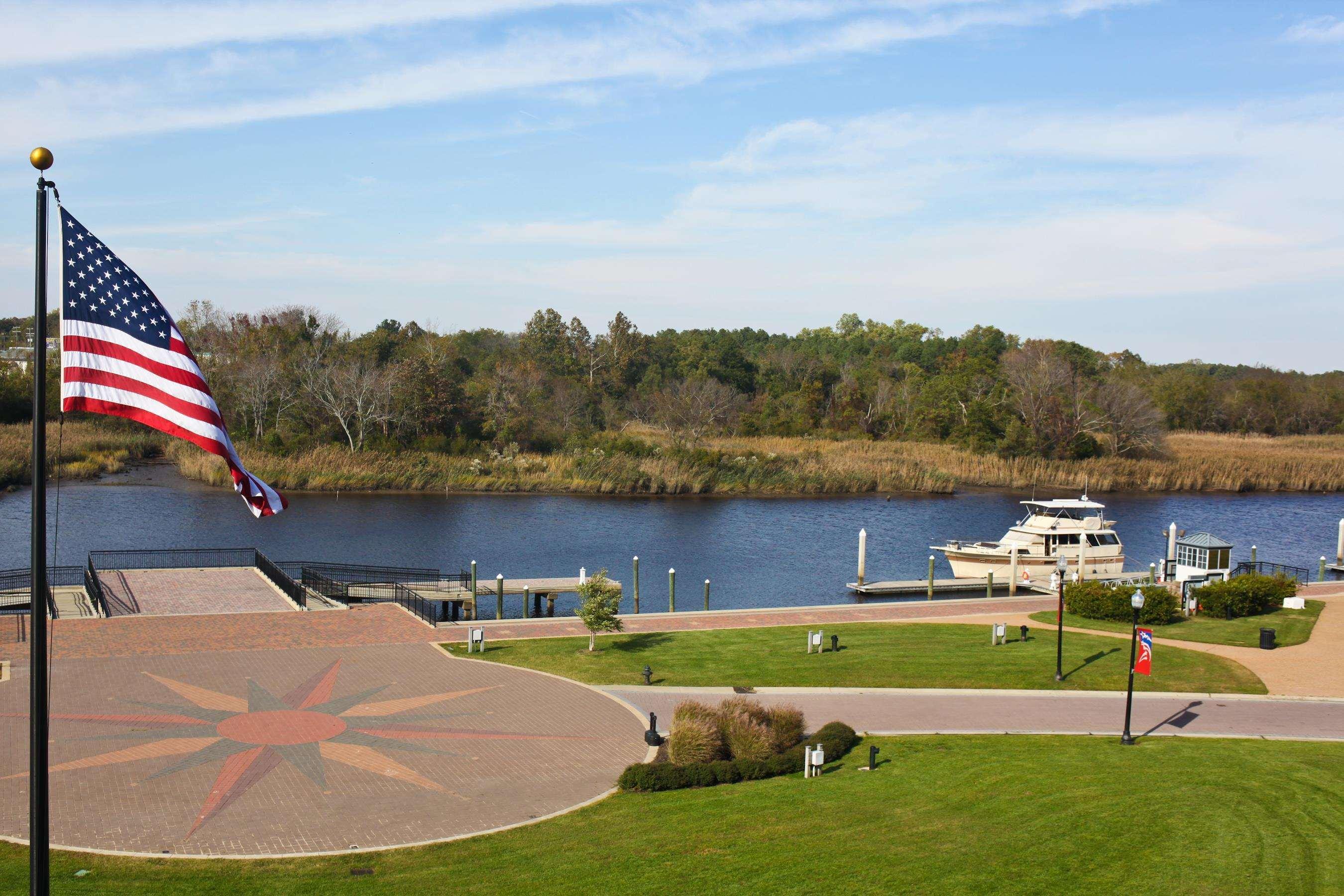 Hilton Garden Inn Suffolk Riverfront Esterno foto