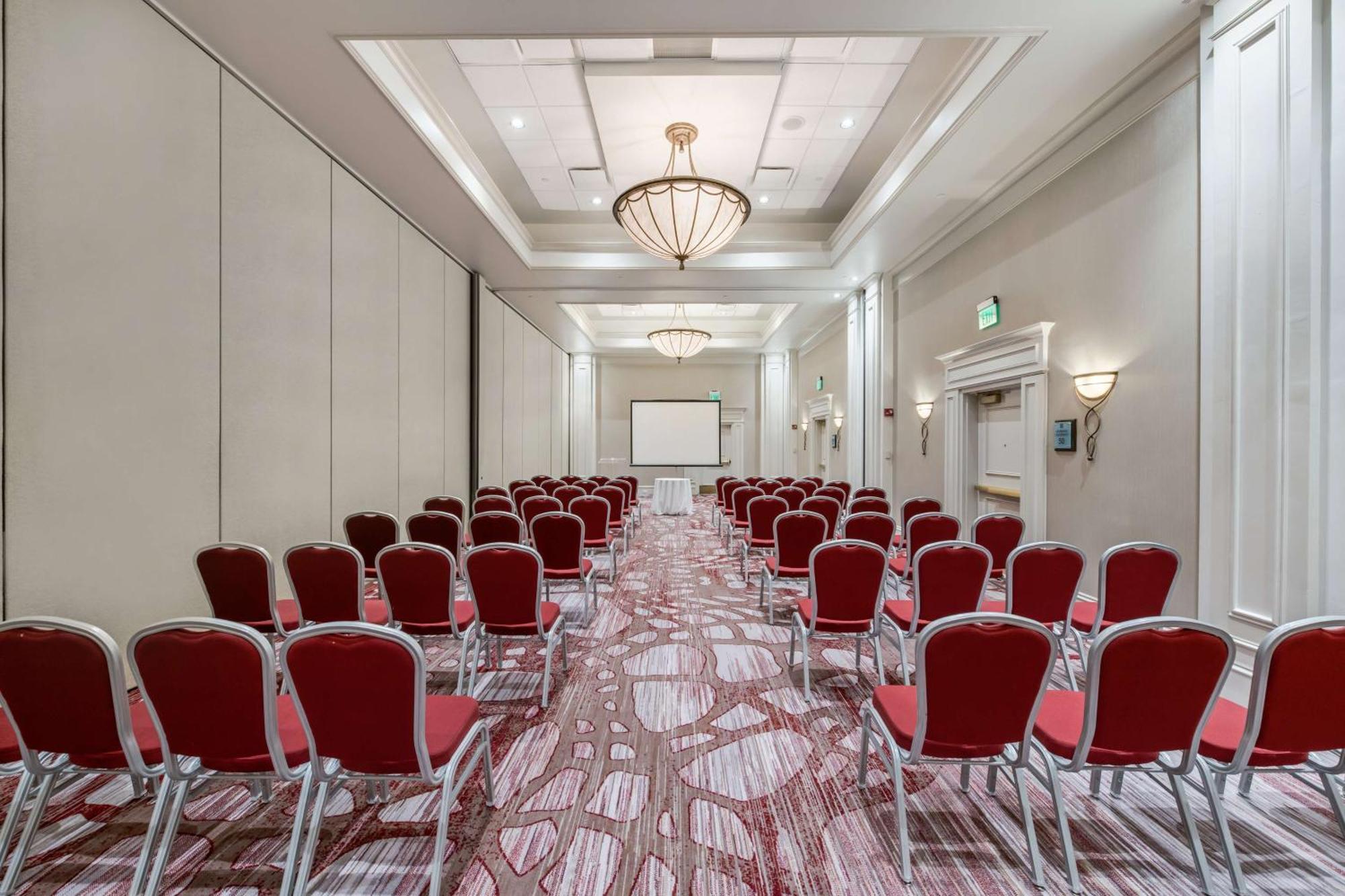Hilton Garden Inn Suffolk Riverfront Esterno foto