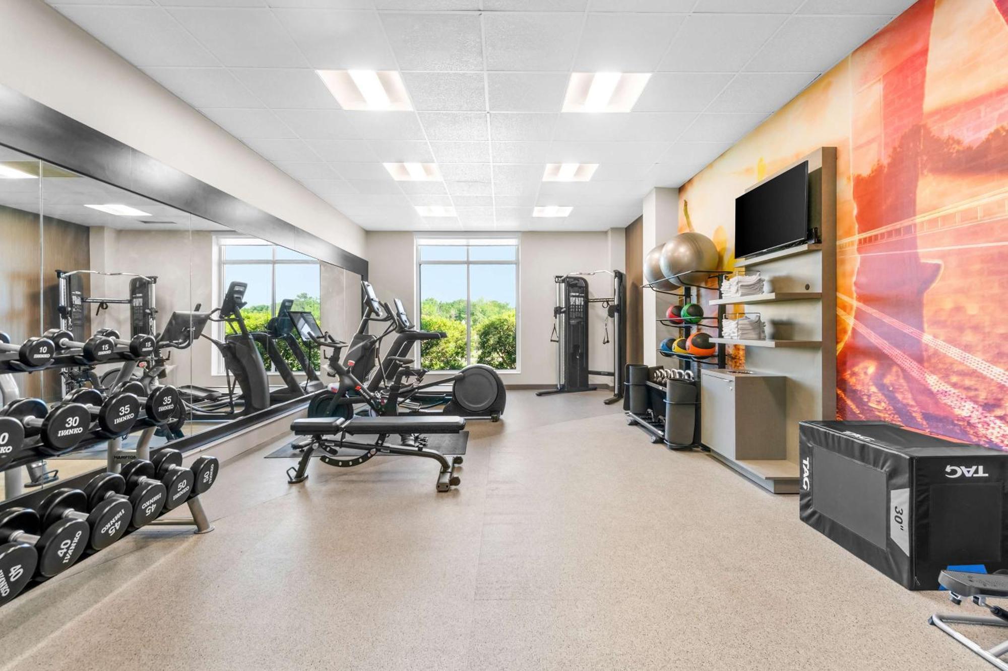 Hilton Garden Inn Suffolk Riverfront Esterno foto